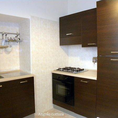 Residenza Mazzini Фоліньо Номер фото