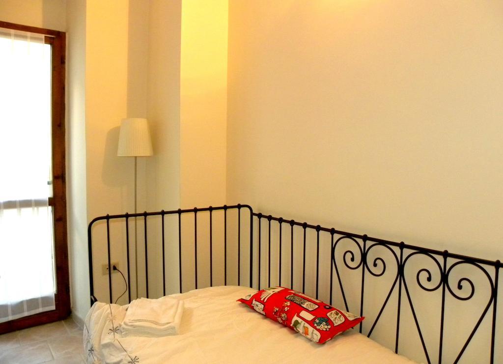 Residenza Mazzini Фоліньо Номер фото